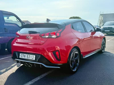 Hyundai Veloster
