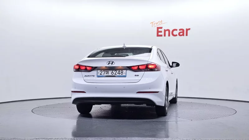 Hyundai AVANTE
