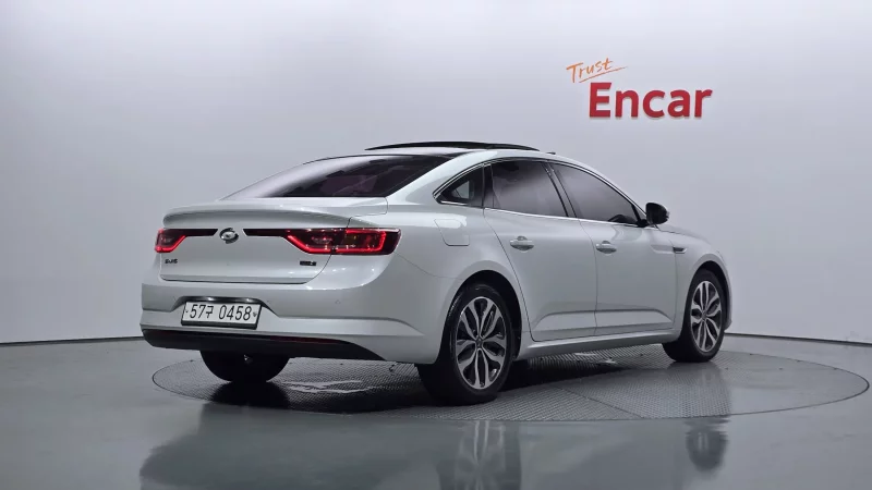 Renault Samsung SM6