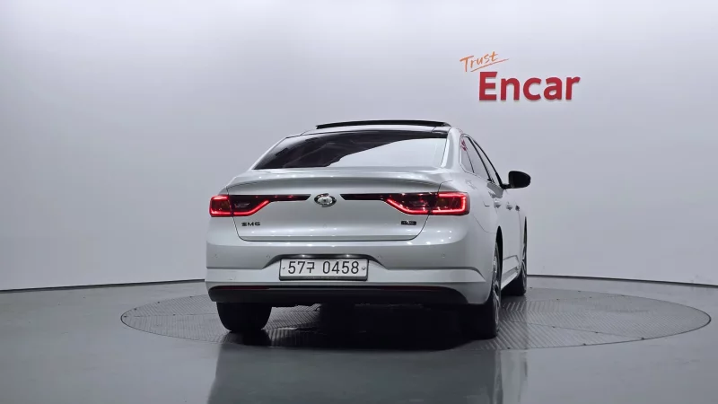 Renault Samsung SM6