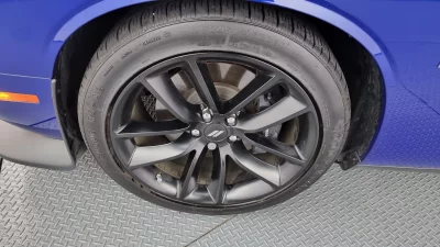 Dodge CHALLENGER