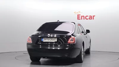 Rolls-Royce GHOST
