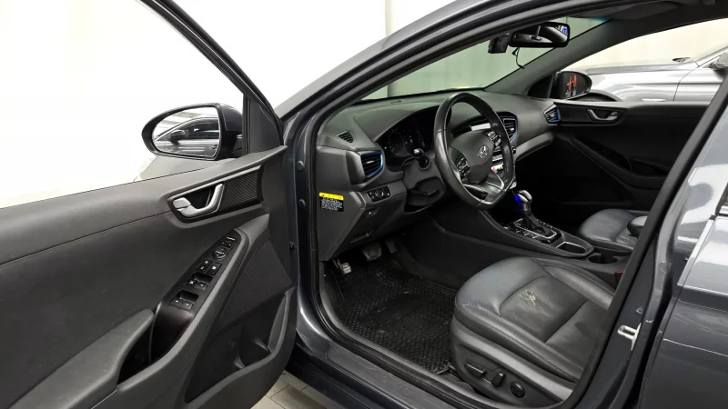 Hyundai Ioniq
