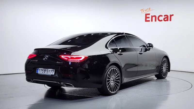 Mercedes-Benz CLS-Class