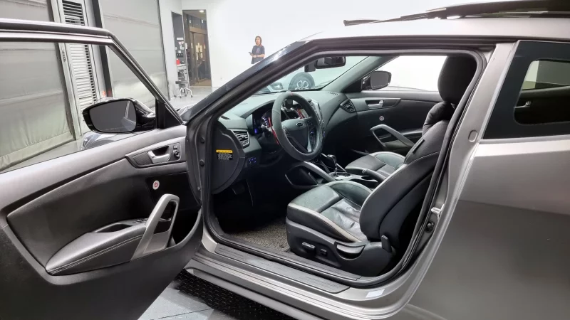 Hyundai Veloster