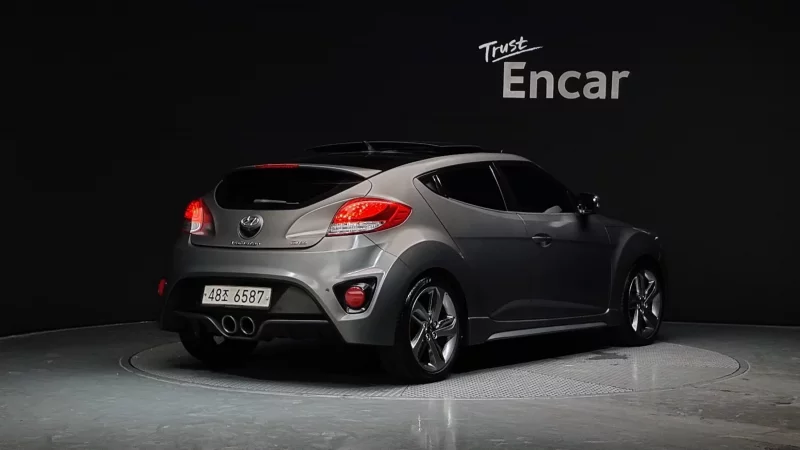 Hyundai Veloster
