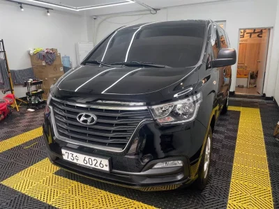 Hyundai Starex
