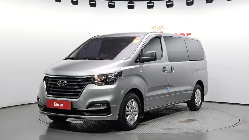 Hyundai Grand Starex
