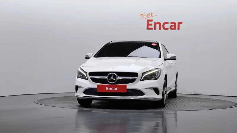 Mercedes-Benz CLA-Class