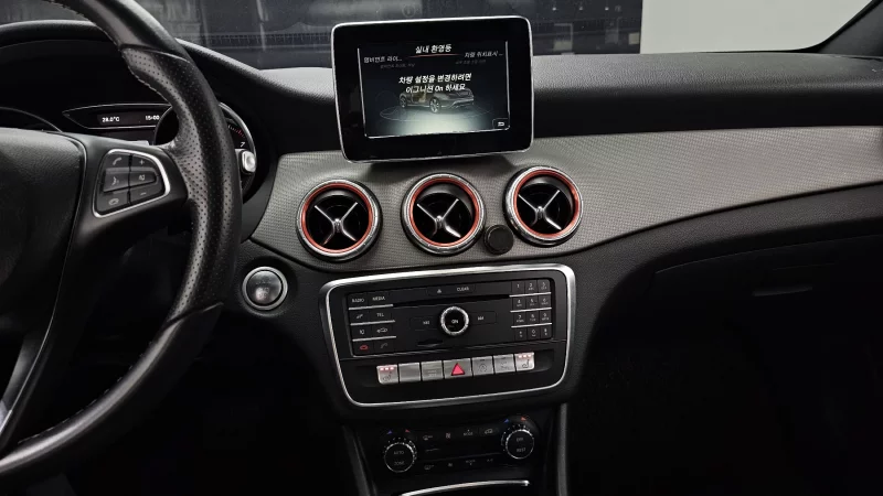 Mercedes-Benz CLA-Class