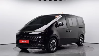 Hyundai Staria