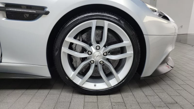 Astonmartin Vanquish