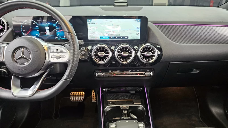 Mercedes-Benz GLA-Class