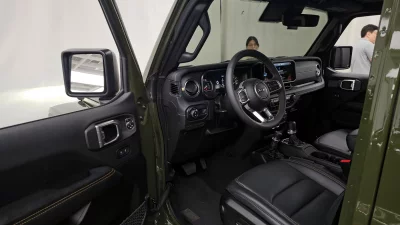 Jeep WRANGLER