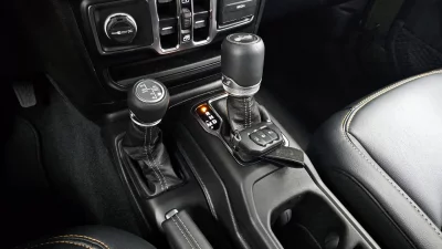 Jeep WRANGLER