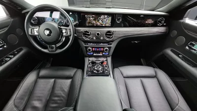 Rolls-Royce GHOST