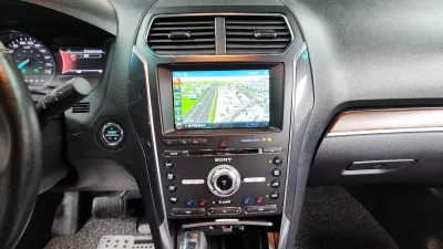 Ford EXPLORER