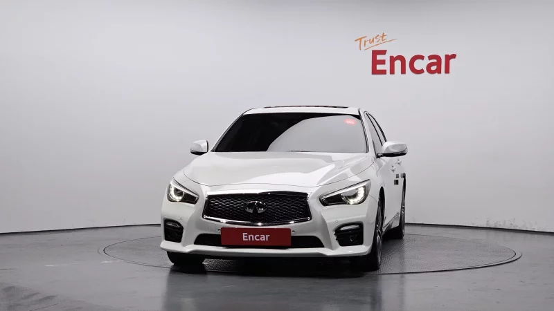 Infiniti Q50