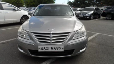 Hyundai Genesis