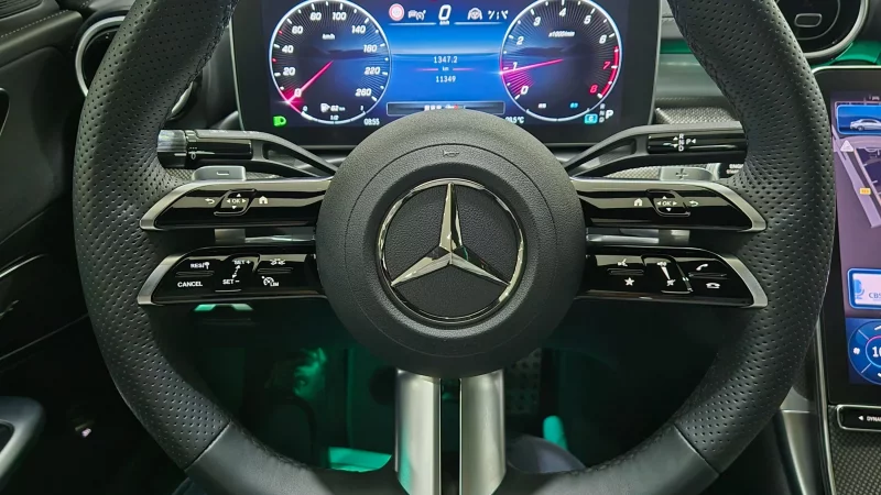 Mercedes-Benz C-Class