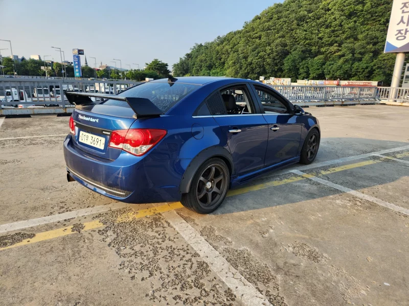 Daewoo Cruze