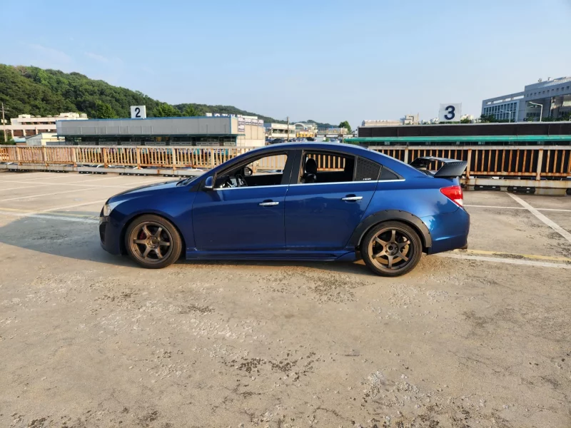 Daewoo Cruze