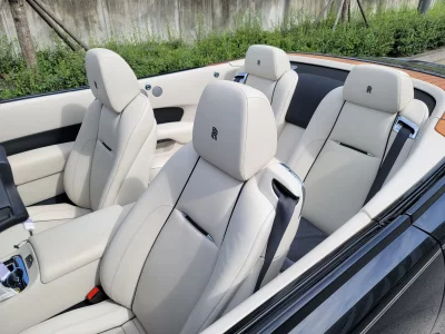 Rolls-Royce Dawn