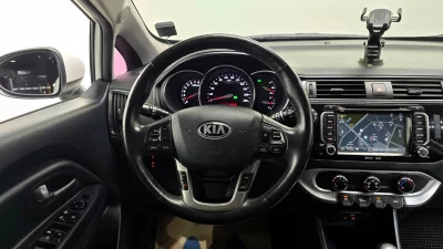 Kia pride