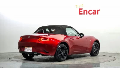 Mazda MX-5 Miata