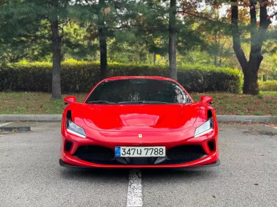 Ferrari F8