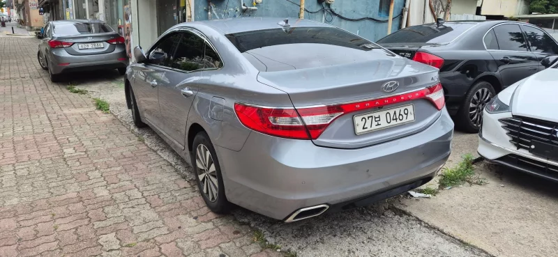 Hyundai Grandeur