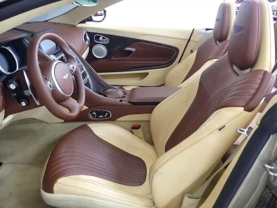 Astonmartin DB11