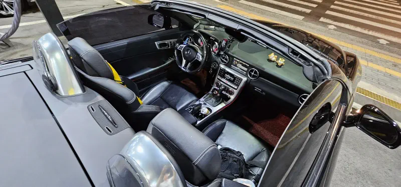 Mercedes-Benz SLK-Class