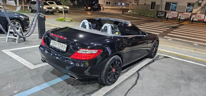 Mercedes-Benz SLK-Class