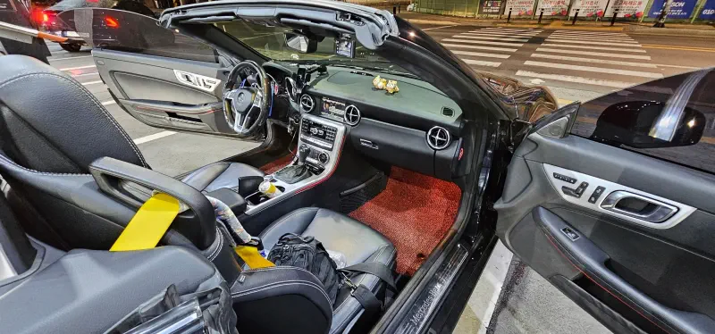 Mercedes-Benz SLK-Class