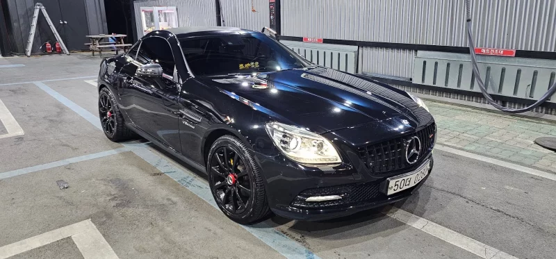 Mercedes-Benz SLK-Class