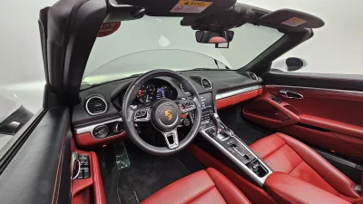 Porsche 718
