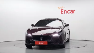 Maserati GHIBLI