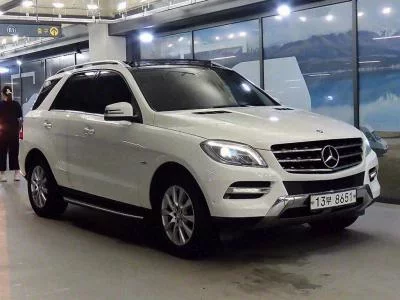 Mercedes-Benz M-class