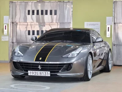 Ferrari GTC4 Lusso