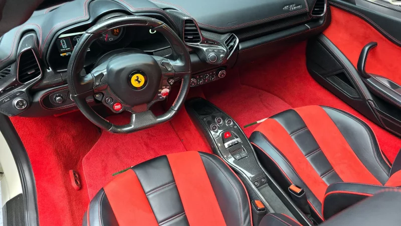 Ferrari 458