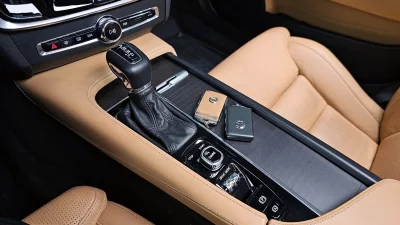 Volvo V90