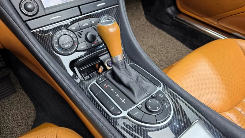 Mercedes-Benz SL-Class