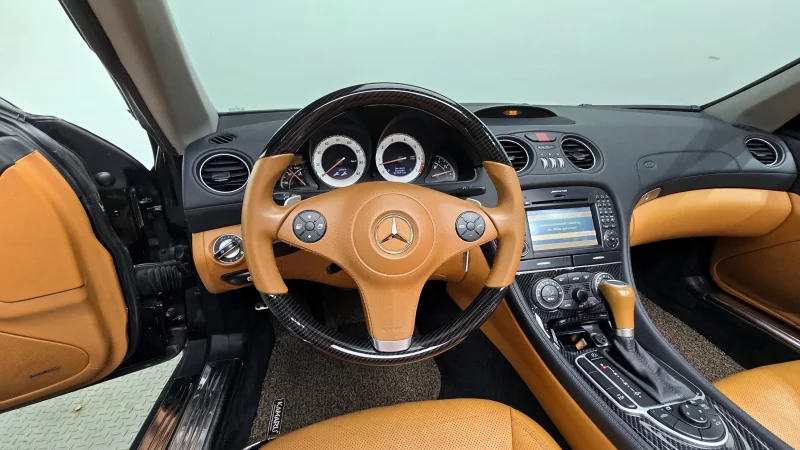 Mercedes-Benz SL-Class