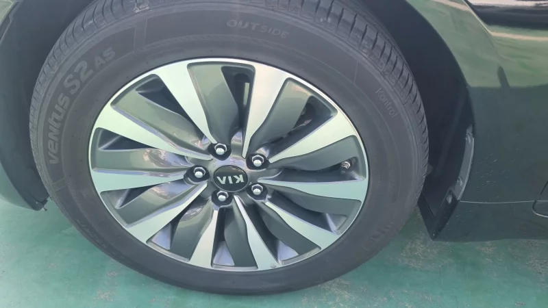 Kia K7