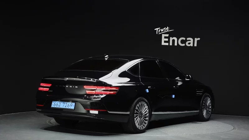 Genesis Electrified G80