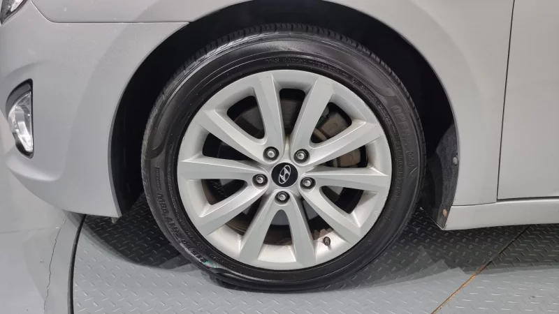Hyundai I40