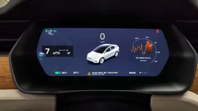 Tesla MODEL X
