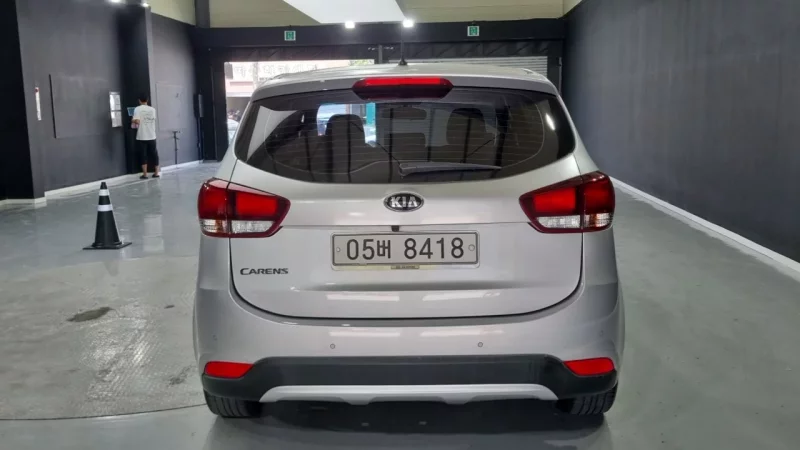 Kia Carens