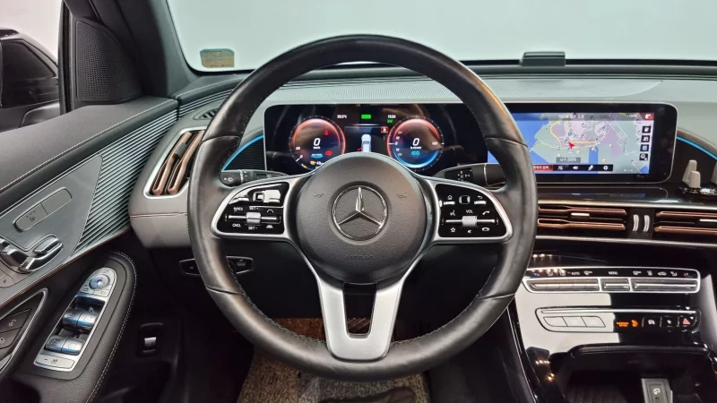 Mercedes-Benz EQC